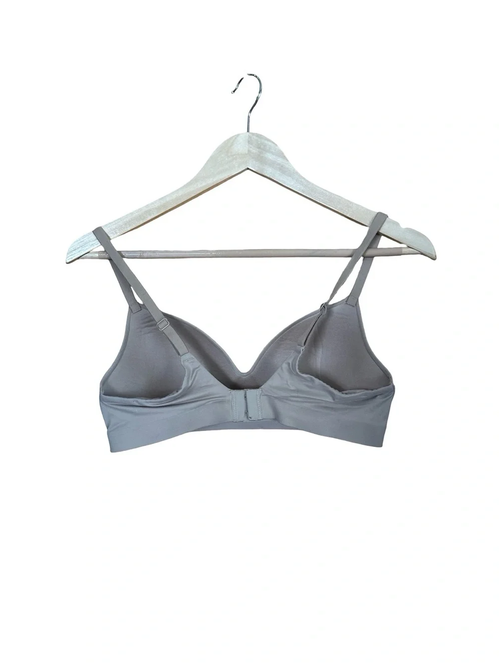 2 Soma Wireless Enbliss Bras Beige Black 36A